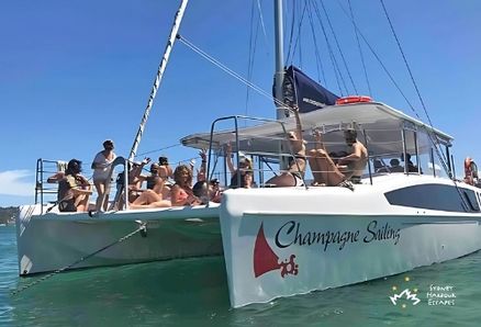 Champagne Sailing