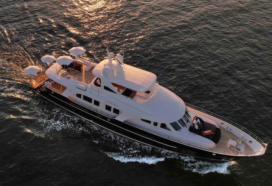 AURORA 84.5' Moonen Luxury Superyacht Overnight Charter